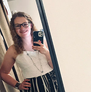 Meet your Posher, Emma